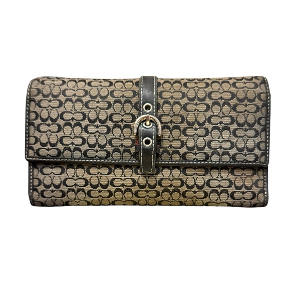 Soho Coach Black and Tan Signature Clutch wallet buckle checkbook purse card